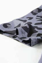 Load image into Gallery viewer, Leopard V-Neck Tee Shirt