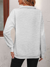 Load image into Gallery viewer, Zip-Up Dropped Shoulder Sweatshirt