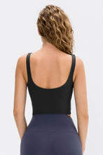 Load image into Gallery viewer, Cropped Scoop Neck Active Tank Top