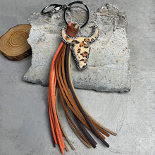 Load image into Gallery viewer, Bull Shape Fringe Key Chain
